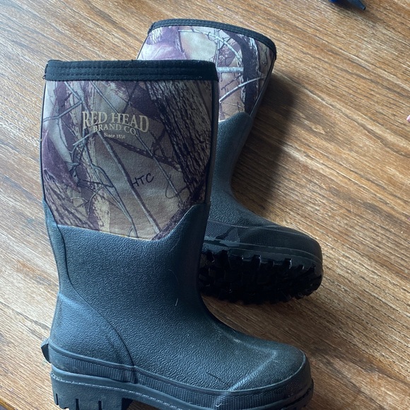 RedHead Black and Camo Outdoor Waterproof Insulated Hunting Boots - Picture 1 of 4